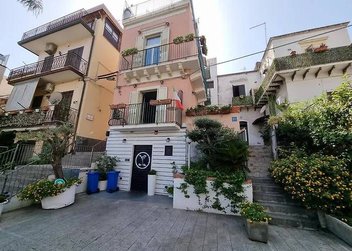 53 Feriehus Aci Trezza