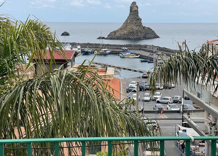 53 Feriehus Aci Trezza