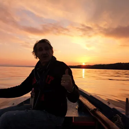 53 * أكيتْريتْسا