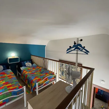 53 בית נופש אנלציט